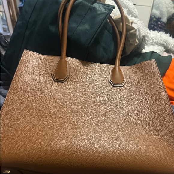 Michael Kors, large purse, brown.brand new - Picture 7 of 10